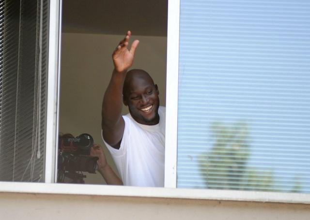 开云app体育下载-王勤伯:卢卡库需要明白自己不是射手料